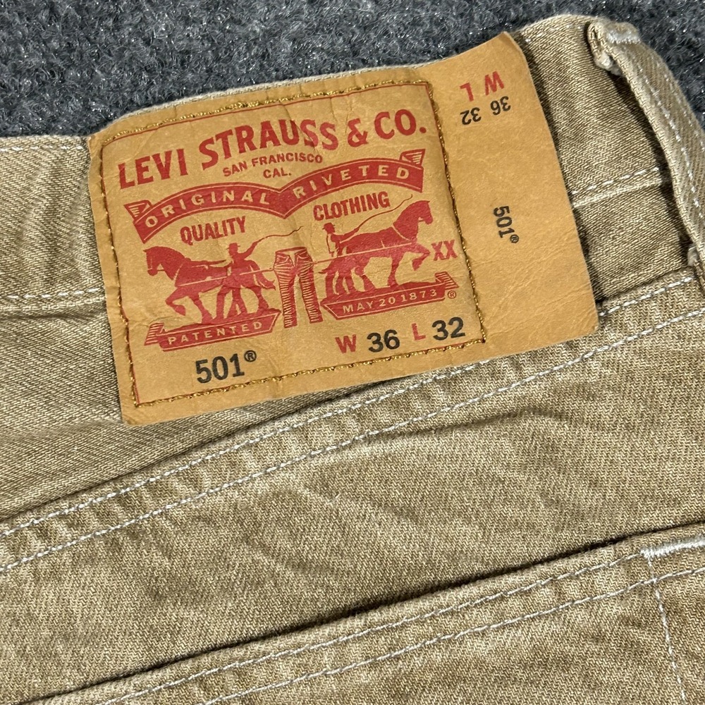 Levis 501 Original Fit Jeans Mens 36x32 Tan Khaki Button Fly Denim Pants #4102 - Picture 2 of 8